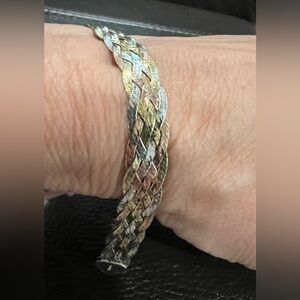 Super Lightweight Bracelet